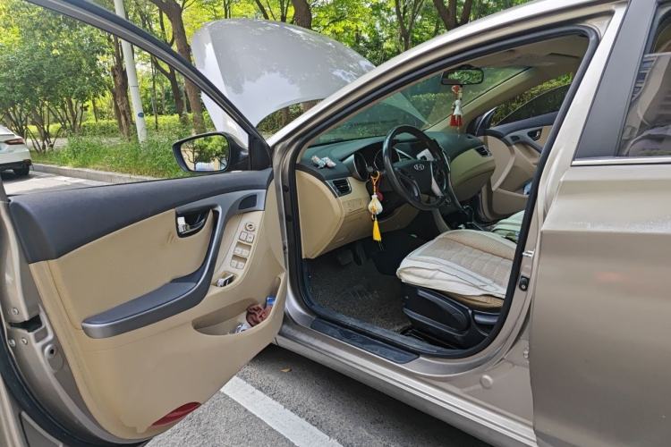 Used Hyundai Elantra (5th Generation / Langdong) 2013 1.6L Automatic Luxury Model Driver Seat