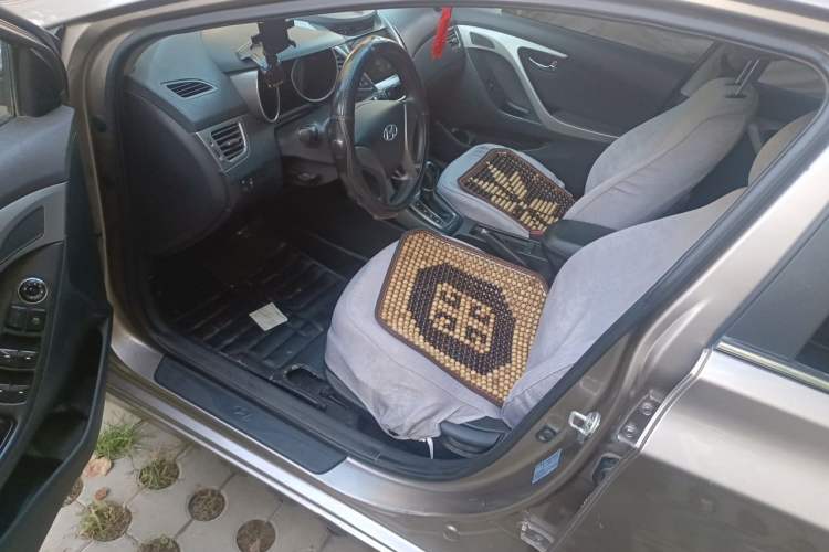 Used Hyundai Elantra (5th Generation / Langdong) 2013 1.6L Automatic Leading Model Driver Seat