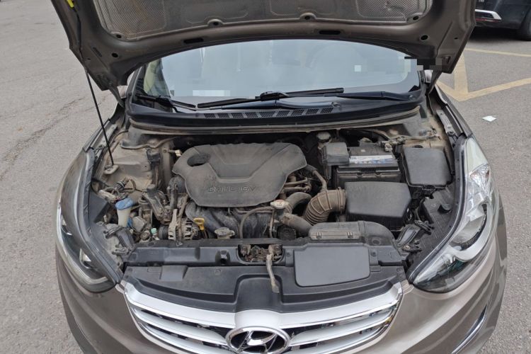 Used Hyundai Elantra (5th Generation / Langdong) 2013 1.6L Automatic Luxury Model Engine Bay