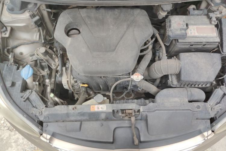 Used Hyundai Elantra (5th Generation / Langdong) 2013 1.6L Automatic Leading Model Engine Bay