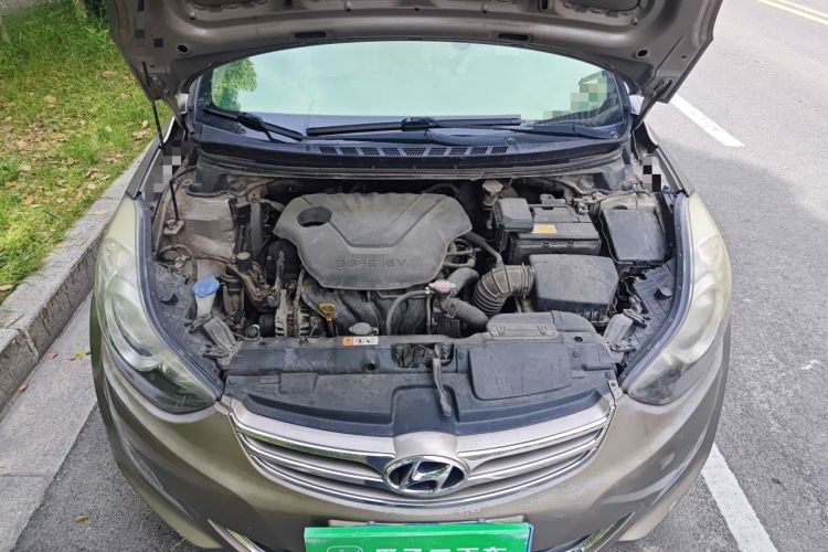 Used Hyundai Elantra (5th Generation / Langdong) 2013 1.6L Automatic Luxury Model Engine Bay