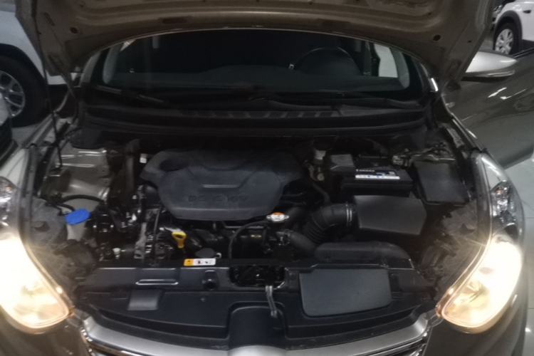 Used Hyundai Elantra (5th Generation / Langdong) 2013 1.6L Automatic Luxury Model Engine Bay