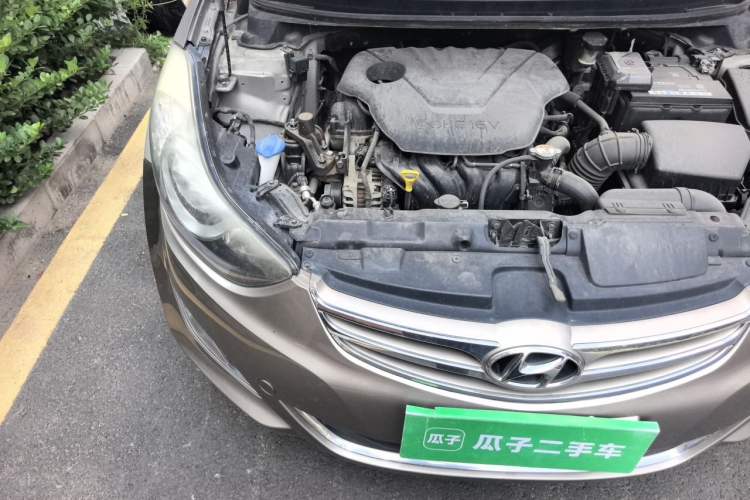 Used Hyundai Elantra (5th Generation / Langdong) 2013 1.6L Automatic Luxury Model Engine Bay Right