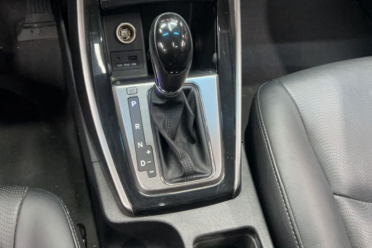 Used Hyundai Elantra (5th Generation / Langdong) 2013 1.6L Automatic Luxury Model Gear Lever