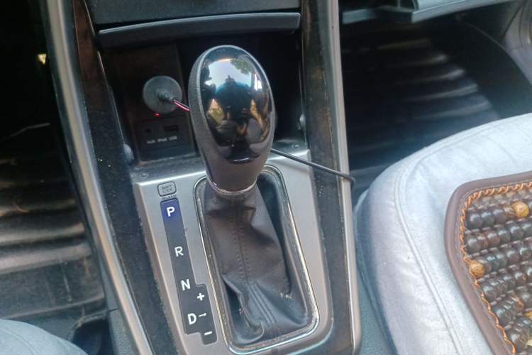 Used Hyundai Elantra (5th Generation / Langdong) 2013 1.6L Automatic Leading Model Gear Lever