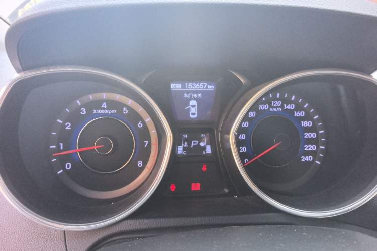 Used Hyundai Elantra (5th Generation / Langdong) 2013 1.6L Automatic Luxury Model Instrument Cluster