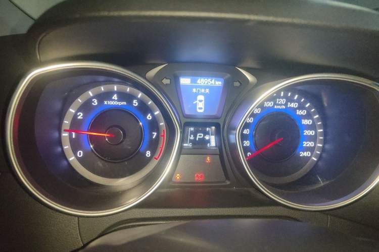 Used Hyundai Elantra (5th Generation / Langdong) 2013 1.6L Automatic Leading Model Instrument Cluster