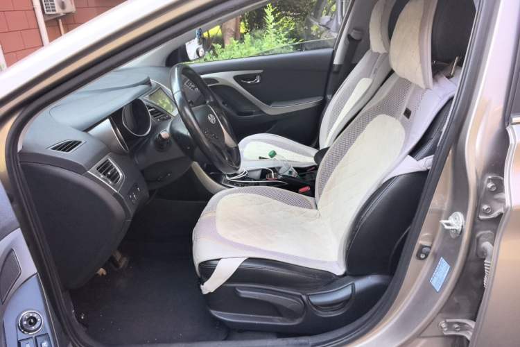Used Hyundai Elantra (5th Generation / Langdong) 2013 1.6L Automatic Luxury Model Left Front Seat