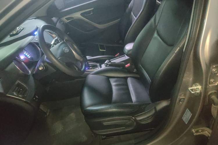 Used Hyundai Elantra (5th Generation / Langdong) 2013 1.6L Automatic Leading Model Left Front Seat