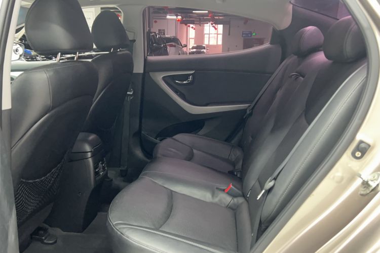 Used Hyundai Elantra (5th Generation / Langdong) 2013 1.6L Automatic Luxury Model Left Rear Seat