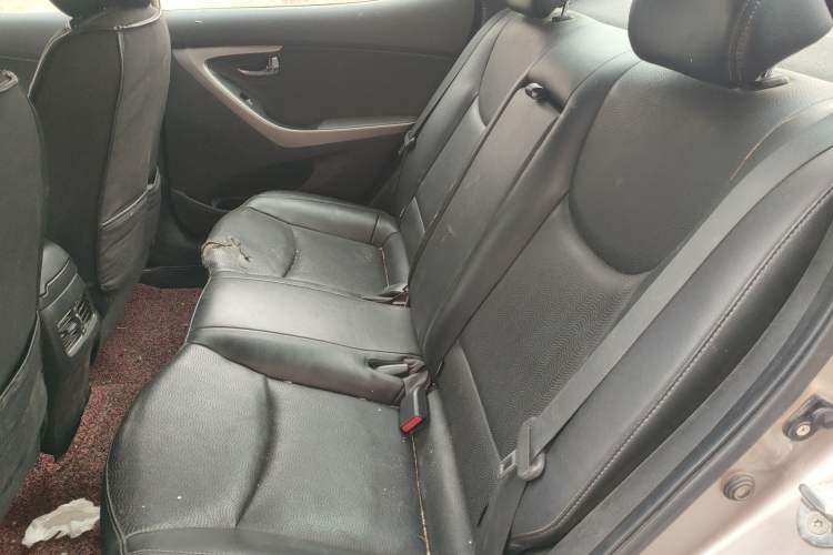 Used Hyundai Elantra (5th Generation / Langdong) 2013 1.6L Automatic Luxury Model Left Rear Seat