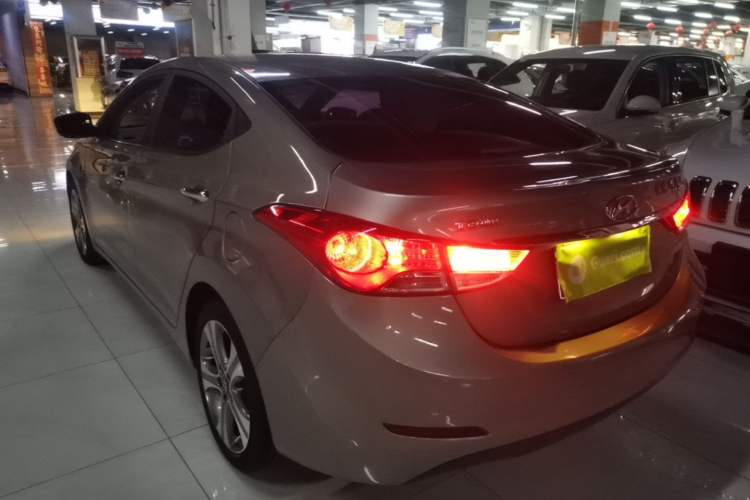 Used Hyundai Elantra (5th Generation / Langdong) 2013 1.6L Automatic Luxury Model Rear Left 45 Deg