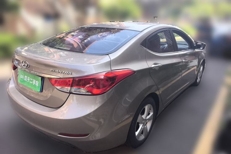Used Hyundai Elantra (5th Generation / Langdong) 2013 1.6L Automatic Luxury Model Rear Right 45 Deg