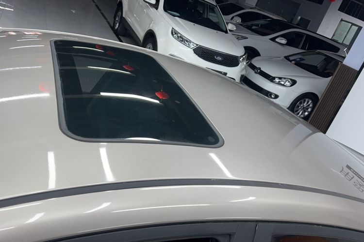 Used Hyundai Elantra (5th Generation / Langdong) 2013 1.6L Automatic Luxury Model Roof