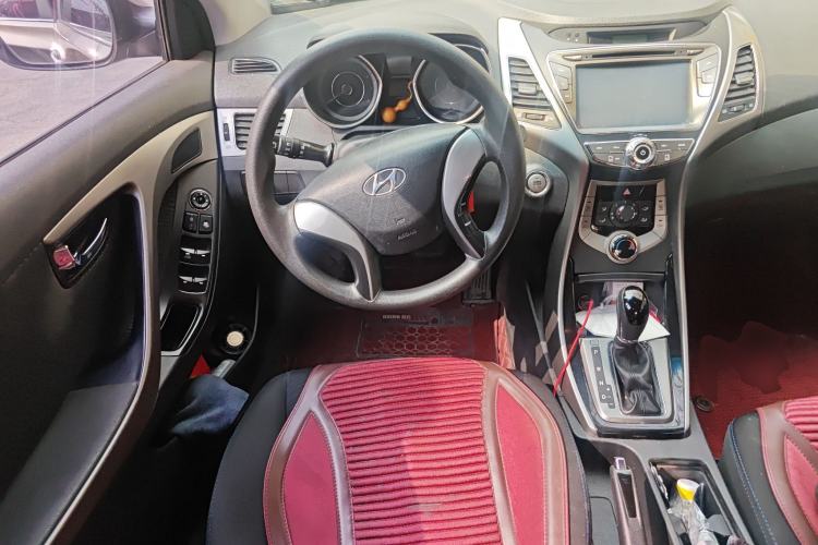 Used Hyundai Elantra (5th Generation / Langdong) 2013 1.6L Automatic Leading Model Steering Wheel
