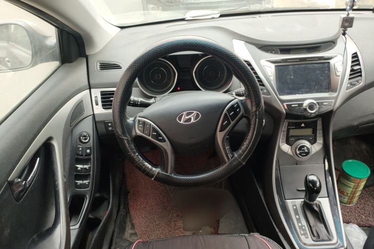 Used Hyundai Elantra (5th Generation / Langdong) 2013 1.6L Automatic Luxury Model Steering Wheel