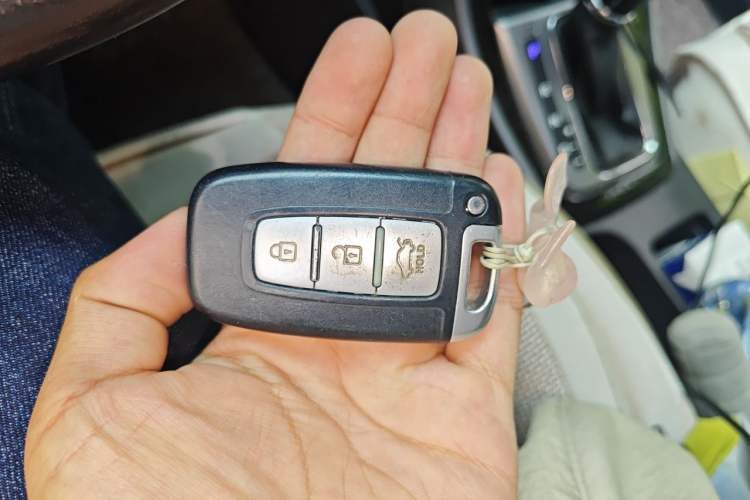Used Hyundai Elantra (5th Generation / Langdong) 2013 1.6L Automatic Luxury Model Vehicle Key