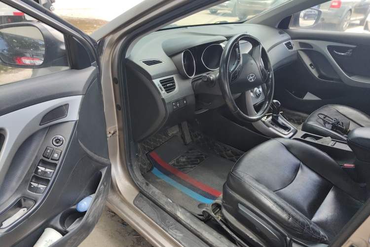 Used Hyundai Elantra (5th Generation / Langdong) 2013 1.6L Automatic Leading Model Driver Seat