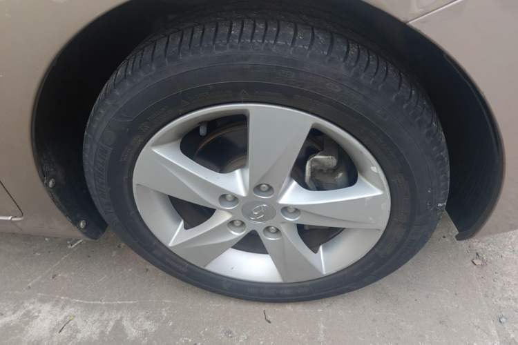 Used Hyundai Elantra (5th Generation / Langdong) 2013 1.6L Automatic Leading Model Exterior 1