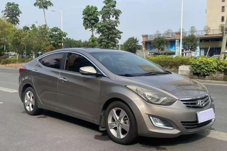 Used Hyundai Elantra (5th Generation / Langdong) 2013 1.6L Automatic Luxury Model Exterior 2