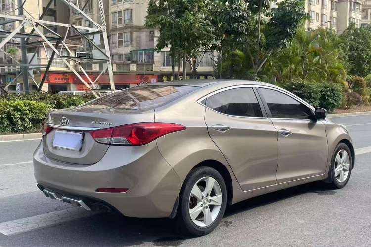 Used Hyundai Elantra (5th Generation / Langdong) 2013 1.6L Automatic Luxury Model Exterior 5