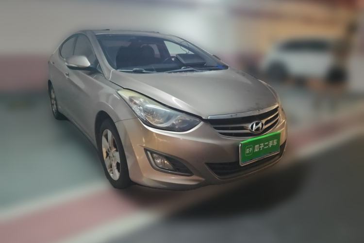 Used Hyundai Elantra (5th Generation / Langdong) 2013 1.6L Automatic Luxury Model Front Right 45 Deg