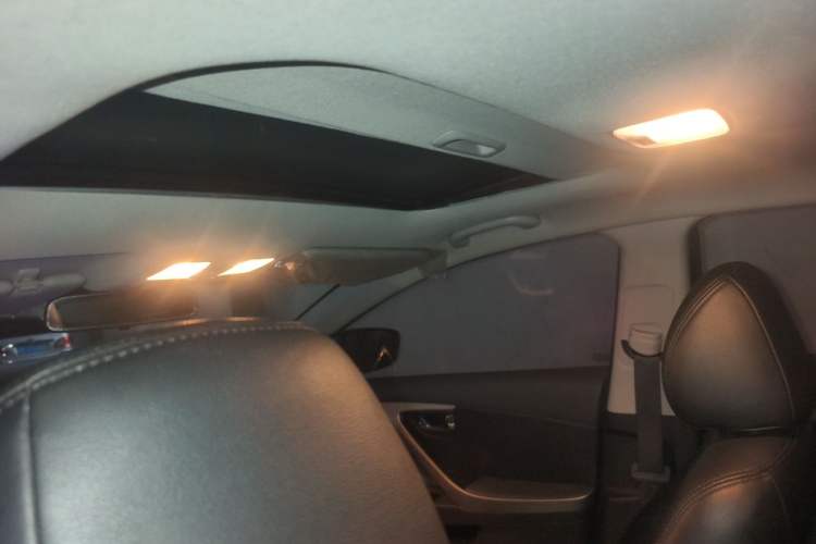 Used Hyundai Elantra (5th Generation / Langdong) 2013 1.6L Automatic Leading Model Headliner