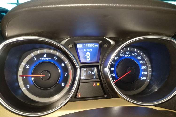 Used Hyundai Elantra (5th Generation / Langdong) 2013 1.6L Automatic Luxury Model Instrument Cluster