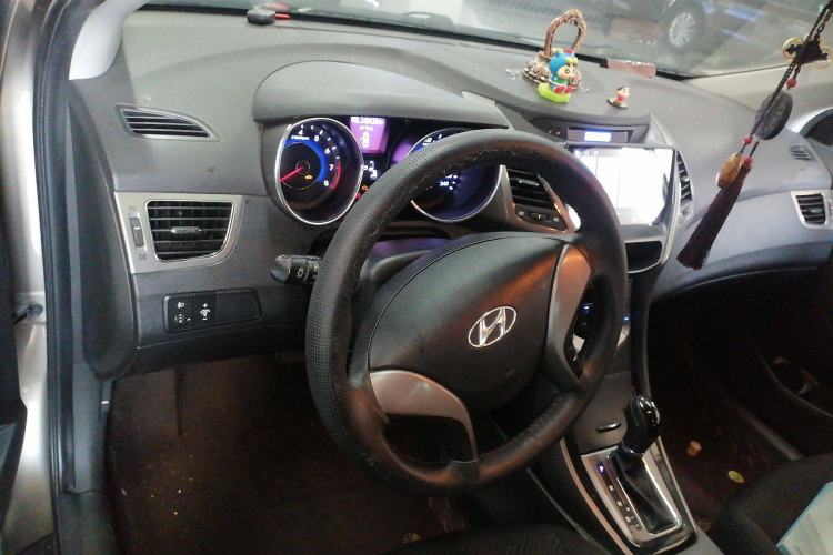 Used Hyundai Elantra (5th Generation / Langdong) 2013 1.6L Automatic Leading Model Interior 3
