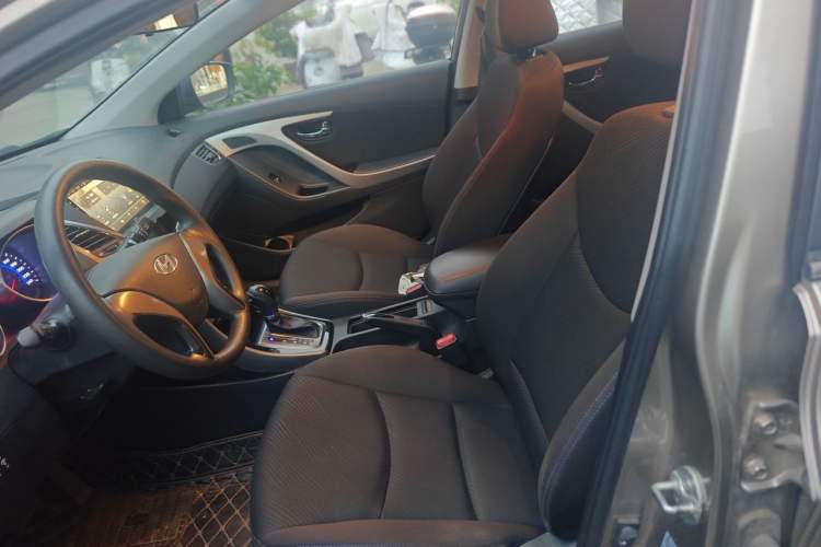 Used Hyundai Elantra (5th Generation / Langdong) 2013 1.6L Automatic Leading Model Left Front Seat