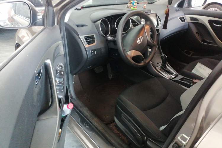 Used Hyundai Elantra (5th Generation / Langdong) 2013 1.6L Automatic Leading Model Left Front Seat