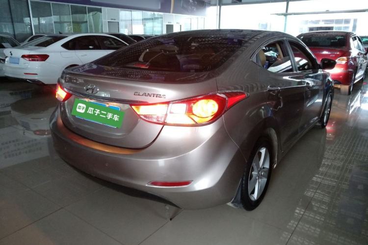 Used Hyundai Elantra (5th Generation / Langdong) 2013 1.6L Automatic Luxury Model Rear Right 45 Deg