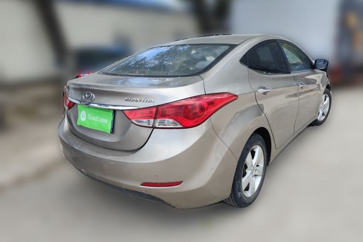 Used Hyundai Elantra (5th Generation / Langdong) 2013 1.6L Automatic Leading Model Rear Right 45 Deg