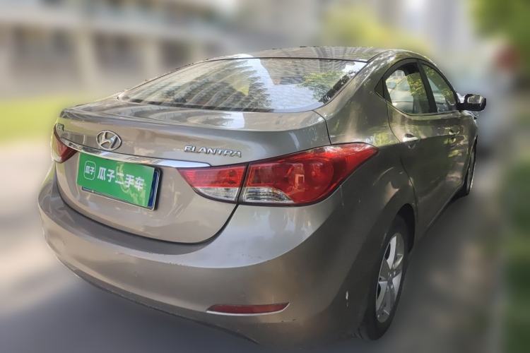 Used Hyundai Elantra (5th Generation / Langdong) 2013 1.6L Automatic Leading Model Rear Right 45 Deg