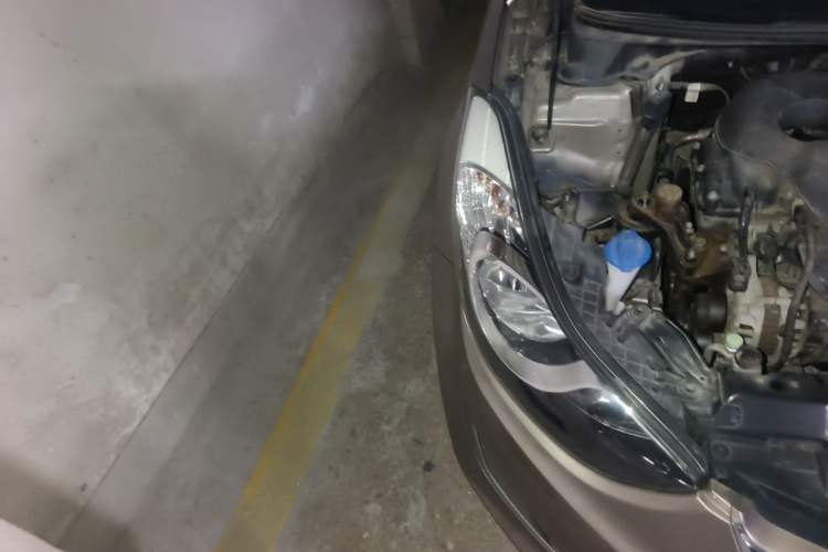 Used Hyundai Elantra (5th Generation / Langdong) 2013 1.6L Automatic Leading Model Right Front Headlight