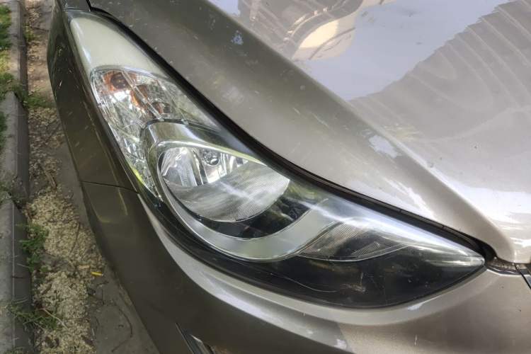 Used Hyundai Elantra (5th Generation / Langdong) 2013 1.6L Automatic Leading Model Right Front Headlight