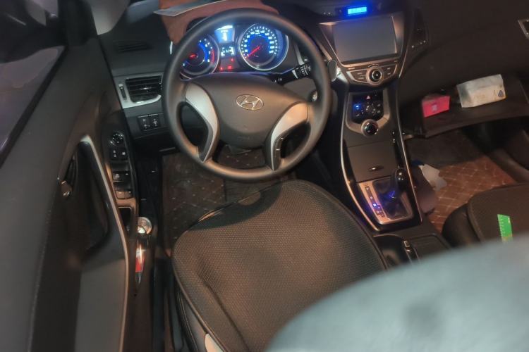 Used Hyundai Elantra (5th Generation / Langdong) 2013 1.6L Automatic Leading Model Steering Wheel