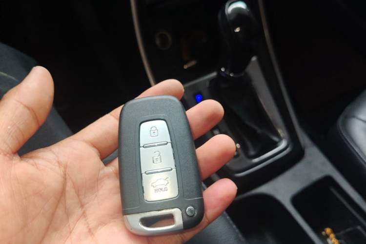 Used Hyundai Elantra (5th Generation / Langdong) 2013 1.6L Automatic Luxury Model Vehicle Key