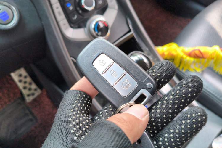 Used Hyundai Elantra (5th Generation / Langdong) 2013 1.6L Automatic Leading Model Vehicle Key