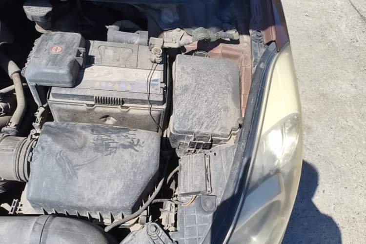 Used Hyundai Elantra (5th Generation / Langdong) 2013 1.6L Automatic Luxury Model Engine Bay Left
