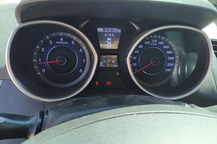 Used Hyundai Elantra (5th Generation / Langdong) 2013 1.6L Automatic Luxury Model Instrument Cluster