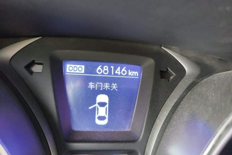 Used Hyundai Elantra (5th Generation / Langdong) 2013 1.6L Automatic Leading Model Odometer Close Up