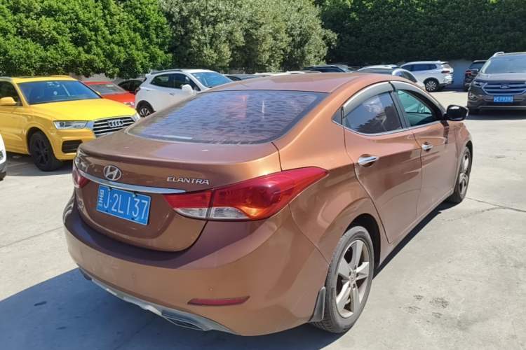 Used Hyundai Elantra (5th Generation / Langdong) 2013 1.6L Automatic Luxury Model Rear Right 45 Deg