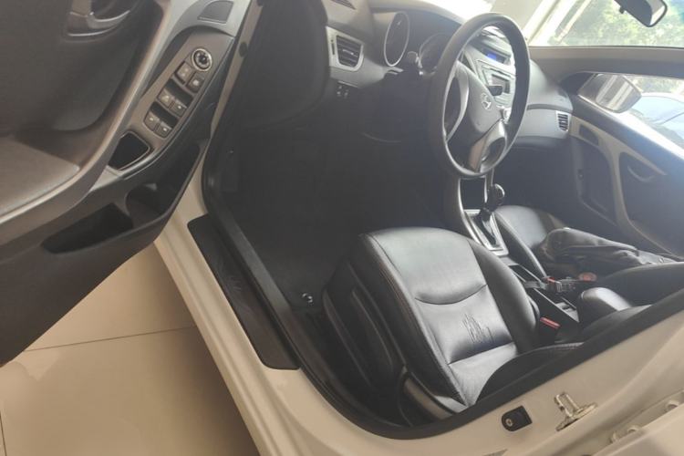 Used Hyundai Elantra (5th Generation / Langdong) 2013 1.6L Automatic Leading Model Driver Seat
