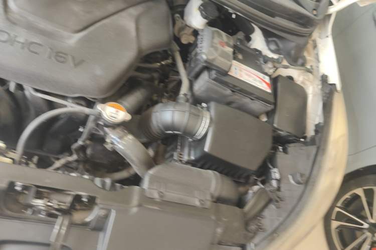 Used Hyundai Elantra (5th Generation / Langdong) 2013 1.6L Automatic Leading Model Engine Bay Left