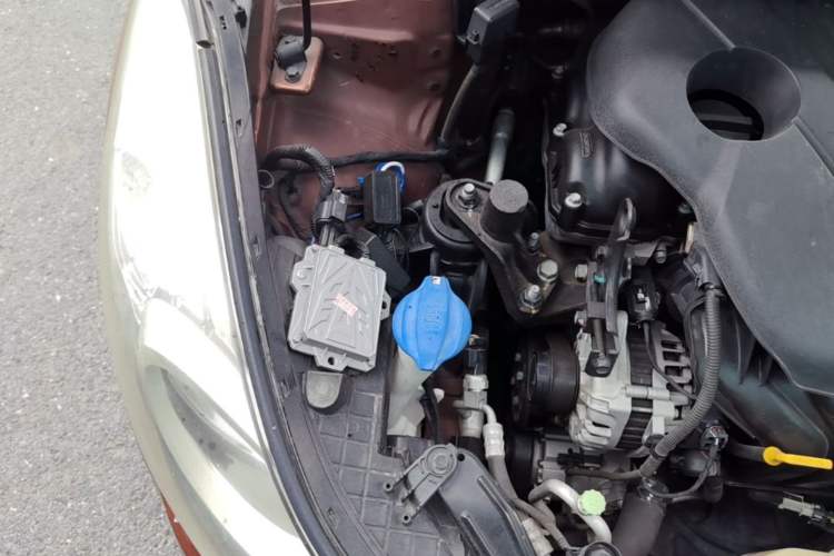 Used Hyundai Elantra (5th Generation / Langdong) 2013 1.6L Automatic Leading Model Engine Bay Right