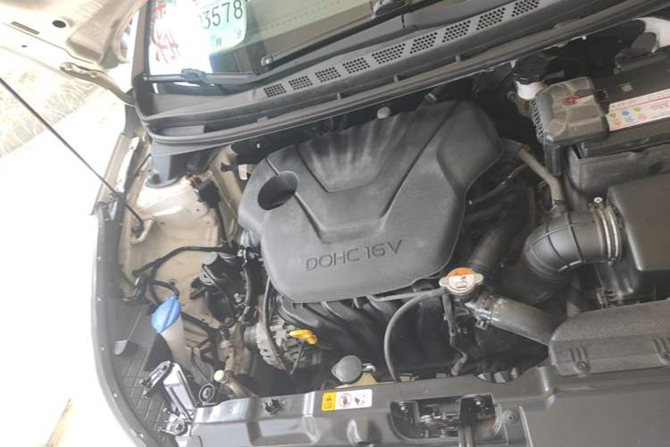 Used Hyundai Elantra (5th Generation / Langdong) 2013 1.6L Automatic Leading Model Engine Bay Right