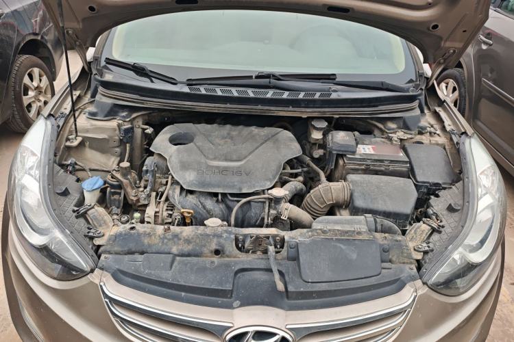 Used Hyundai Elantra (5th Generation / Langdong) 2013 1.6L Automatic Leading Model Engine Bay