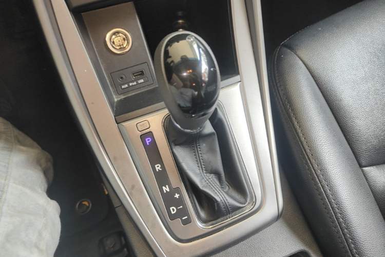 Used Hyundai Elantra (5th Generation / Langdong) 2013 1.6L Automatic Leading Model Gear Lever