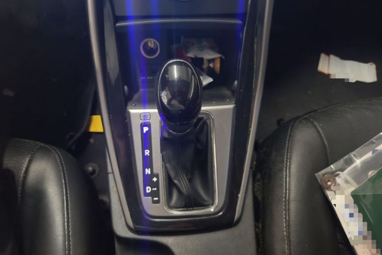 Used Hyundai Elantra (5th Generation / Langdong) 2013 1.6L Automatic Leading Model Gear Lever